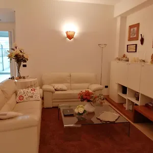 Vakantiehuis Casa Lauretta - Terrazza - Garage Wifi E Bici Gratuite, Lecce