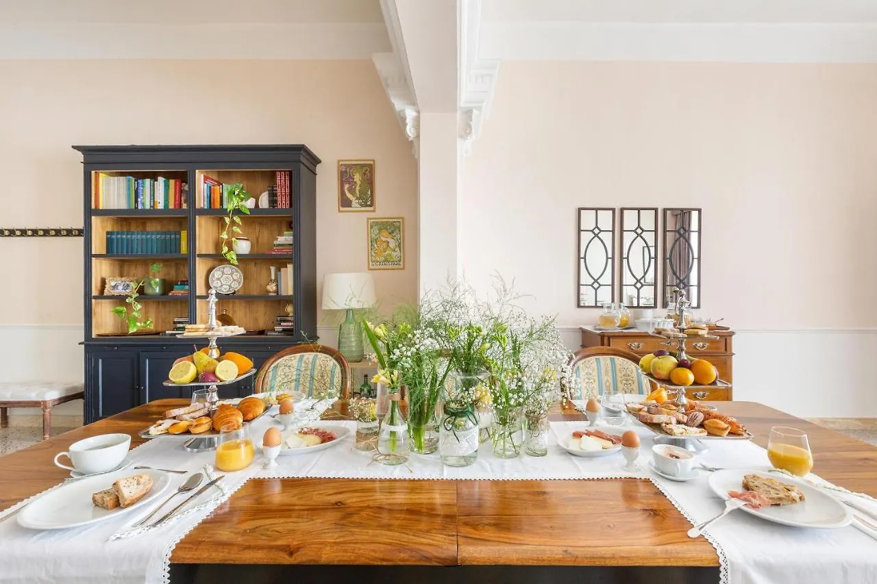 Dimora Le Tre Muse Guesthouse Lecce Frühstückspension